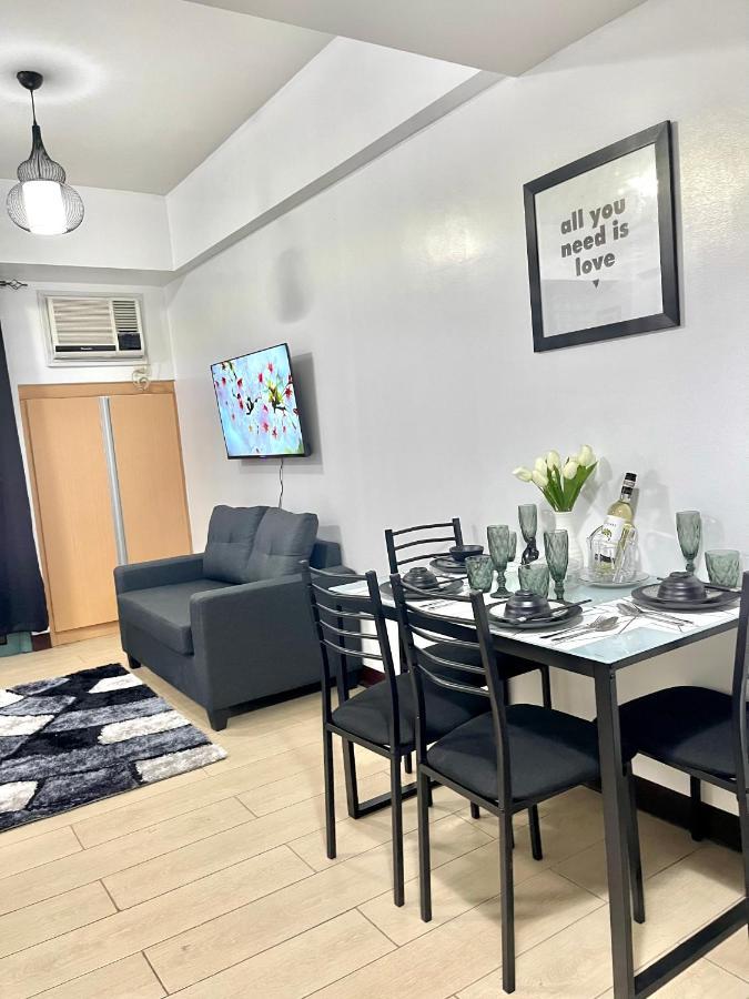 Two Palm Tree Villas Pasay Luaran gambar