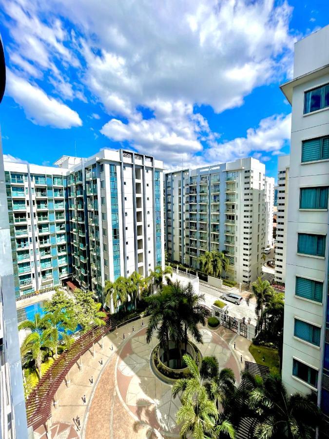 Two Palm Tree Villas Pasay Luaran gambar