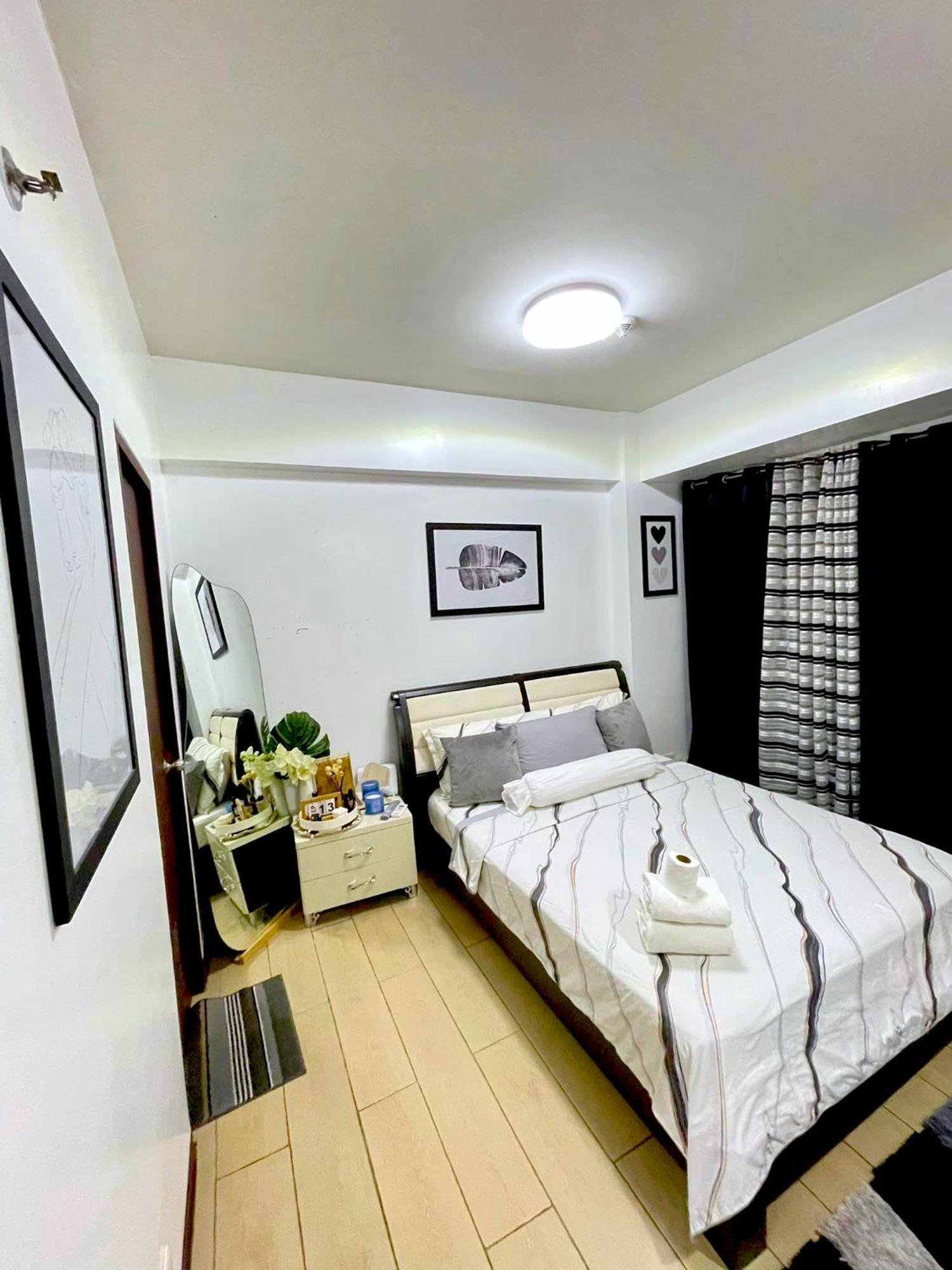 Two Palm Tree Villas Pasay Luaran gambar